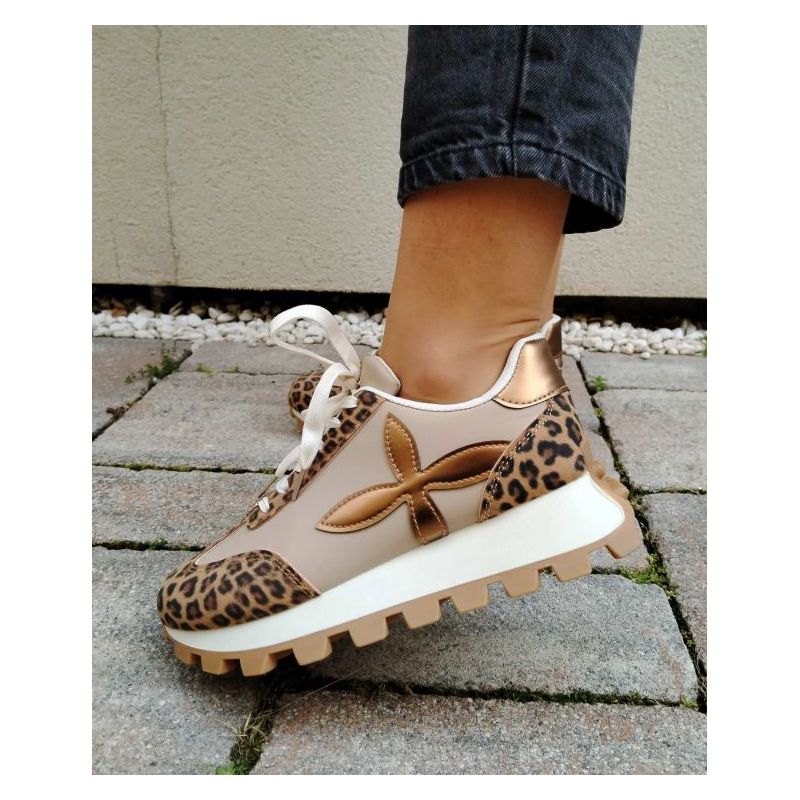 697946-TENISICA- LEOPARD Cijena